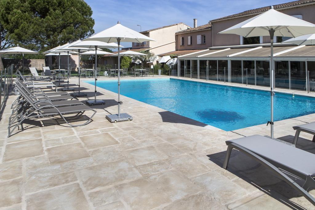 Le Domaine Des Oliviers Hotel Pierrelatte Exterior photo